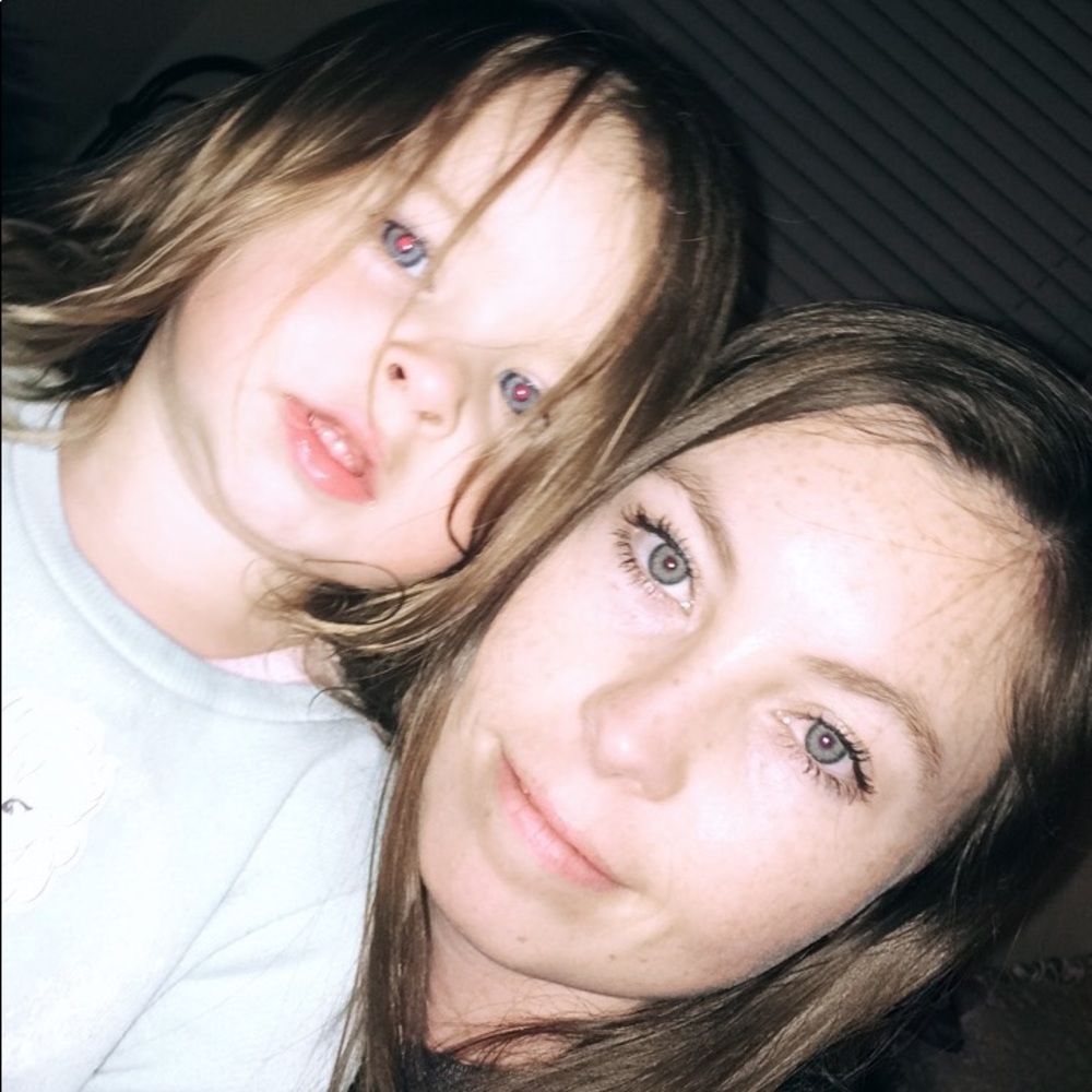 Meet your Posher, Maddie